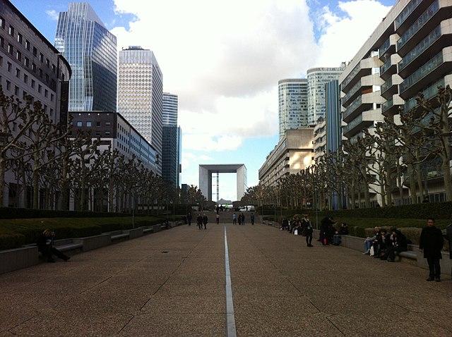 Courbevoie - Immobilier - CENTURY 21 Conseil Immobilier - Courbevoie perspective grande arche