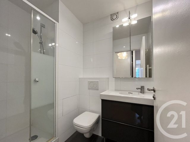 Appartement F5 à vendre - 5 pièces - 110.43 m2 - COURBEVOIE - 92 - ILE-DE-FRANCE - Century 21 Conseil Immobilier