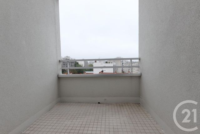 Afficher la photo en grand Appartement F2 à louer - 2 pièces - 54.98 m2 - COURBEVOIE - 92 - ILE-DE-FRANCE - Century 21 Conseil Immobilier