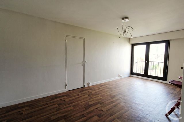 Afficher la photo en grand Appartement F2 à louer - 2 pièces - 45.83 m2 - COURBEVOIE - 92 - ILE-DE-FRANCE - Century 21 Conseil Immobilier