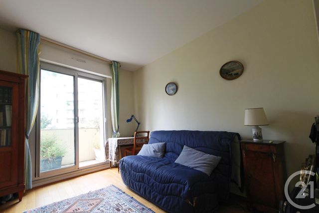 Afficher la photo en grand Appartement F4 à vendre - 4 pièces - 80.0 m2 - COURBEVOIE - 92 - ILE-DE-FRANCE - Century 21 Conseil Immobilier