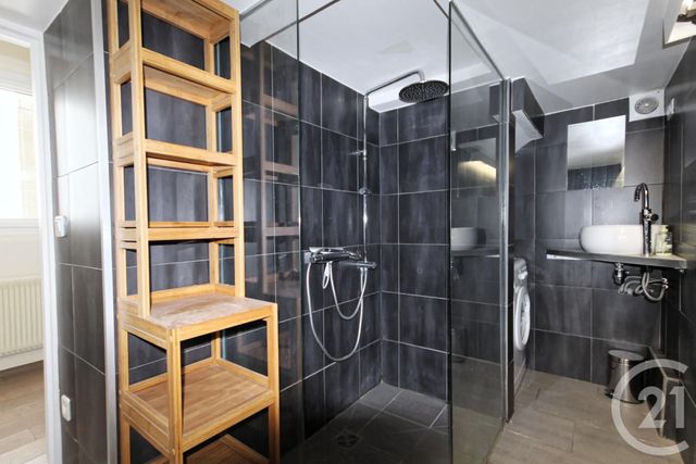 Afficher la photo en grand Appartement F2 à louer - 2 pièces - 32.91 m2 - PARIS - 75009 - ILE-DE-FRANCE - Century 21 Conseil Immobilier