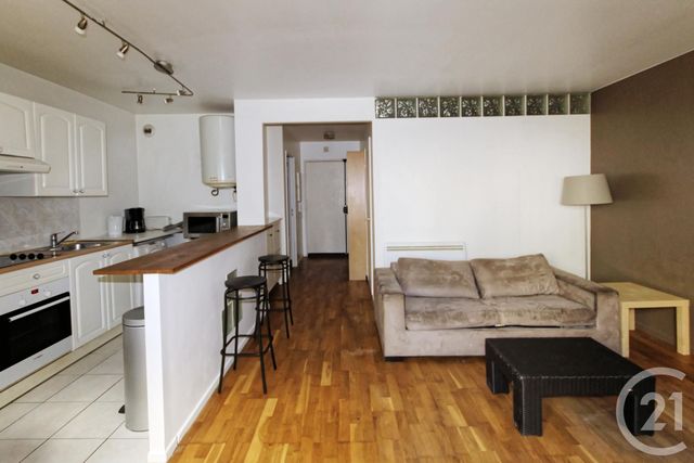 Appartement F2 à vendre - 2 pièces - 41.77 m2 - COURBEVOIE - 92 - ILE-DE-FRANCE - Century 21 Conseil Immobilier