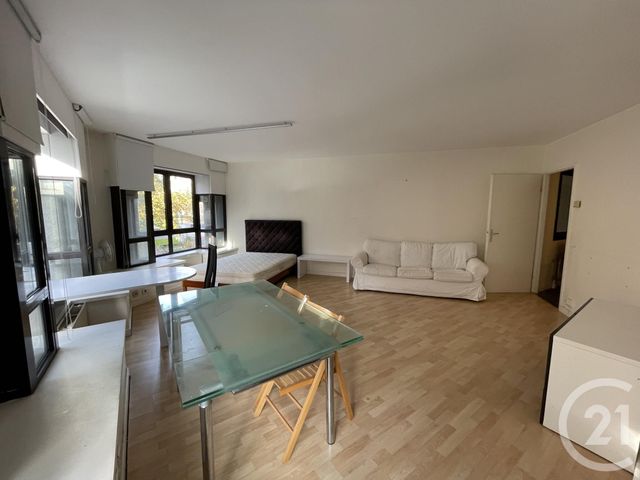 Appartement F1 à vendre - 1 pièce - 41.95 m2 - SURESNES - 92 - ILE-DE-FRANCE - Century 21 Conseil Immobilier