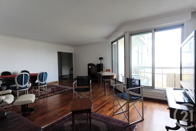 Appartement F3 à louer - 3 pièces - 91.8 m2 - COURBEVOIE - 92 - ILE-DE-FRANCE - Century 21 Conseil Immobilier