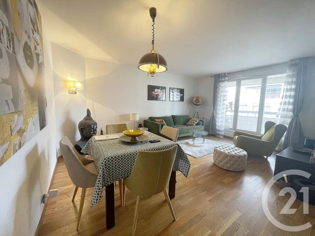 Appartement F4 à vendre - 4 pièces - 90.27 m2 - COURBEVOIE - 92 - ILE-DE-FRANCE - Century 21 Conseil Immobilier