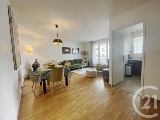 Appartement F4 à vendre - 4 pièces - 90.27 m2 - COURBEVOIE - 92 - ILE-DE-FRANCE - Century 21 Conseil Immobilier