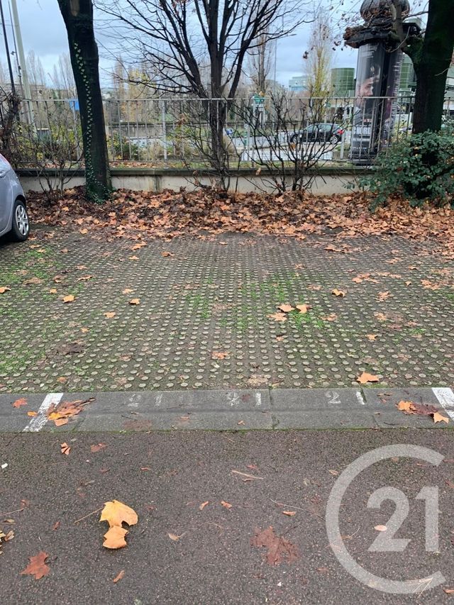 parking à louer - 12.5 m2 - COURBEVOIE - 92 - ILE-DE-FRANCE - Century 21 Conseil Immobilier