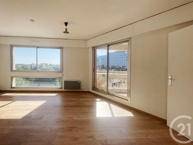  - COURBEVOIE - 