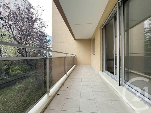 Appartement F3 à vendre - 3 pièces - 67.37 m2 - COURBEVOIE - 92 - ILE-DE-FRANCE - Century 21 Conseil Immobilier