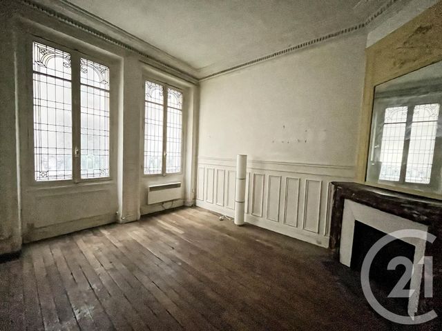 Afficher la photo en grand Appartement F2 à vendre - 2 pièces - 48.89 m2 - PARIS - 75017 - ILE-DE-FRANCE - Century 21 Conseil Immobilier