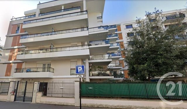 Appartement F3 à louer - 3 pièces - 71.0 m2 - COURBEVOIE - 92 - ILE-DE-FRANCE - Century 21 Conseil Immobilier