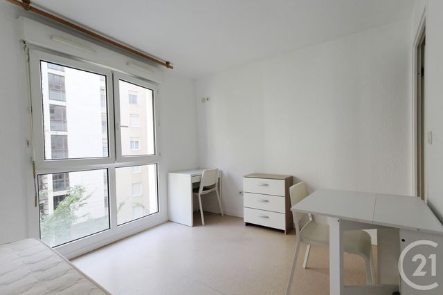 Appartement F1 à louer COURBEVOIE