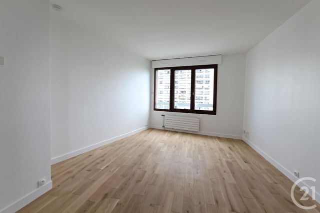Appartement F1 à louer COURBEVOIE