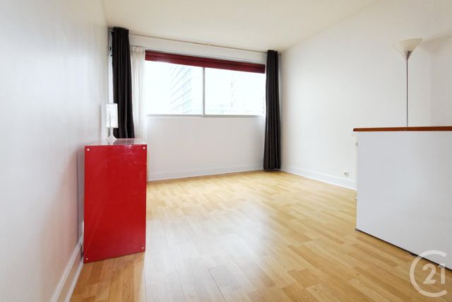 Appartement F1 à louer COURBEVOIE