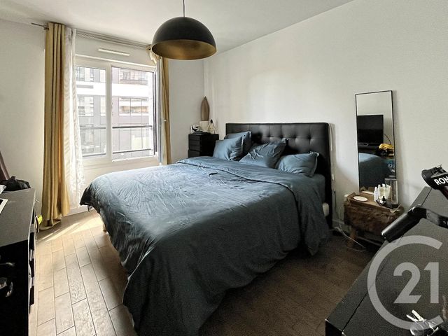 Afficher la photo en grand Appartement F2 à vendre - 2 pièces - 40.35 m2 - BOIS COLOMBES - 92 - ILE-DE-FRANCE - Century 21 Conseil Immobilier