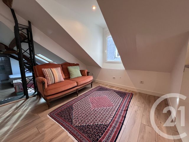 Appartement Loft à vendre - 3 pièces - 42.01 m2 - ST GERMAIN EN LAYE - 78 - ILE-DE-FRANCE - Century 21 Conseil Immobilier