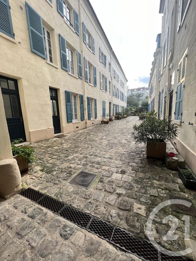 Appartement Loft à vendre - 2 pièces - 42.01 m2 - ST GERMAIN EN LAYE - 78 - ILE-DE-FRANCE - Century 21 Conseil Immobilier