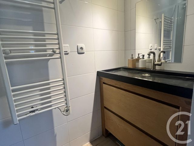 Appartement Loft à vendre - 2 pièces - 42.01 m2 - ST GERMAIN EN LAYE - 78 - ILE-DE-FRANCE - Century 21 Conseil Immobilier