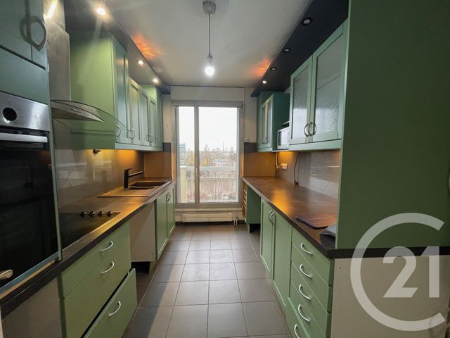 Appartement F3 à louer - 3 pièces - 91.8 m2 - COURBEVOIE - 92 - ILE-DE-FRANCE - Century 21 Conseil Immobilier