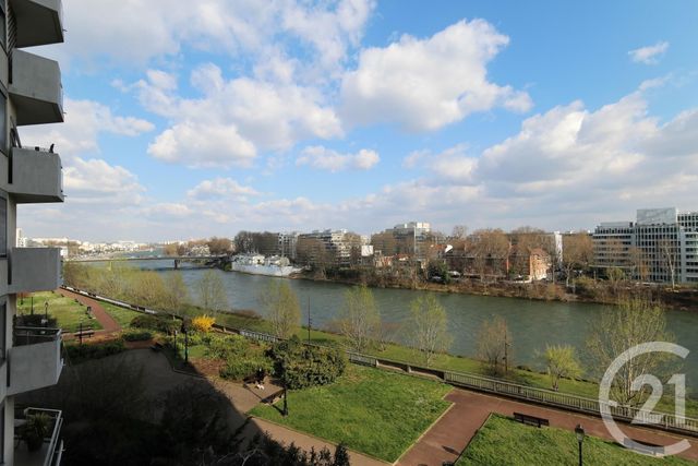 Appartement F3 à louer - 3 pièces - 91.8 m2 - COURBEVOIE - 92 - ILE-DE-FRANCE - Century 21 Conseil Immobilier