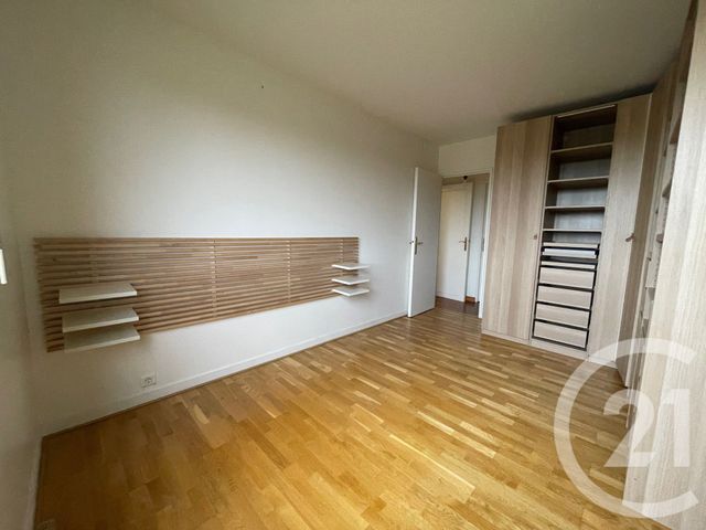 Appartement F3 à louer - 3 pièces - 91.8 m2 - COURBEVOIE - 92 - ILE-DE-FRANCE - Century 21 Conseil Immobilier