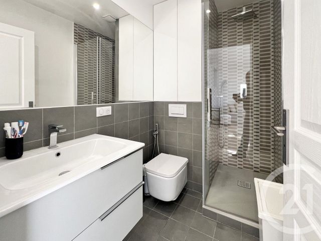 Appartement F3 à louer - 3 pièces - 41.57 m2 - PARIS - 75016 - ILE-DE-FRANCE - Century 21 Conseil Immobilier
