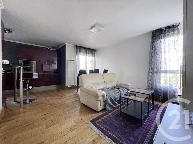 Appartement F3 à louer COURBEVOIE
