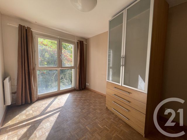 Afficher la photo en grand Appartement F2 à vendre - 2 pièces - 40.76 m2 - COURBEVOIE - 92 - ILE-DE-FRANCE - Century 21 Conseil Immobilier