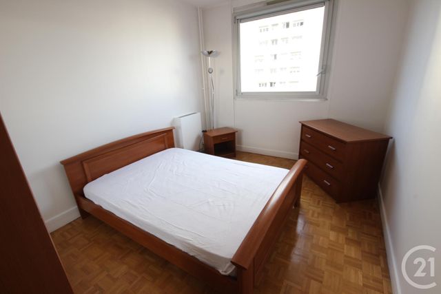 Afficher la photo en grand Appartement F5 à louer - 5 pièces - 108.09 m2 - COURBEVOIE - 92 - ILE-DE-FRANCE - Century 21 Conseil Immobilier