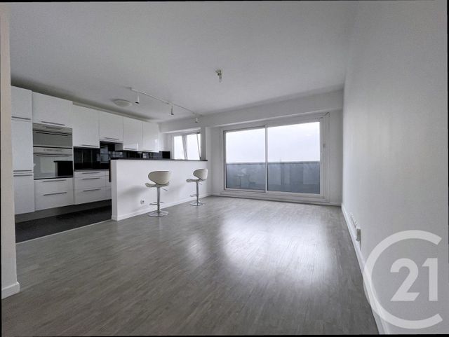 Appartement F2 à louer COURBEVOIE