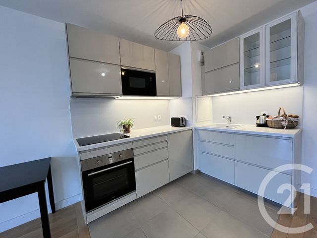 Appartement F2 à vendre - 2 pièces - 40.54 m2 - COURBEVOIE - 92 - ILE-DE-FRANCE - Century 21 Conseil Immobilier