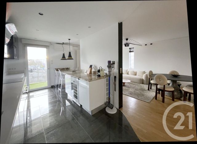 Appartement F5 à louer - 5 pièces - 105.15 m2 - NANTERRE - 92 - ILE-DE-FRANCE - Century 21 Conseil Immobilier