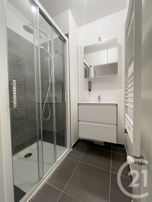 Appartement F5 à louer - 5 pièces - 105.15 m2 - NANTERRE - 92 - ILE-DE-FRANCE - Century 21 Conseil Immobilier