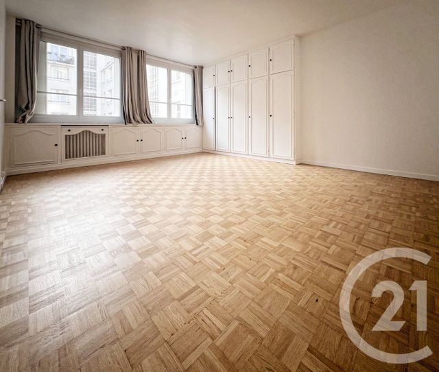 Appartement F1 à louer - 1 pièce - 35.6 m2 - PARIS - 75017 - ILE-DE-FRANCE - Century 21 Conseil Immobilier