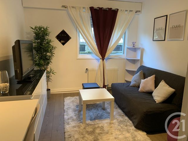 Appartement F1 à louer COURBEVOIE