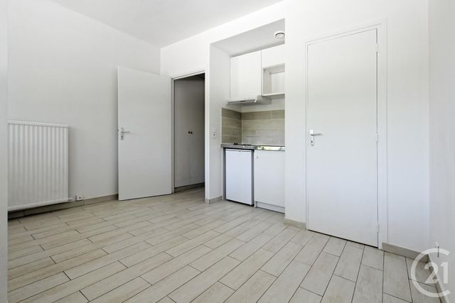 Appartement F1 à louer - 1 pièce - 15.3 m2 - NEUILLY SUR SEINE - 92 - ILE-DE-FRANCE - Century 21 Conseil Immobilier