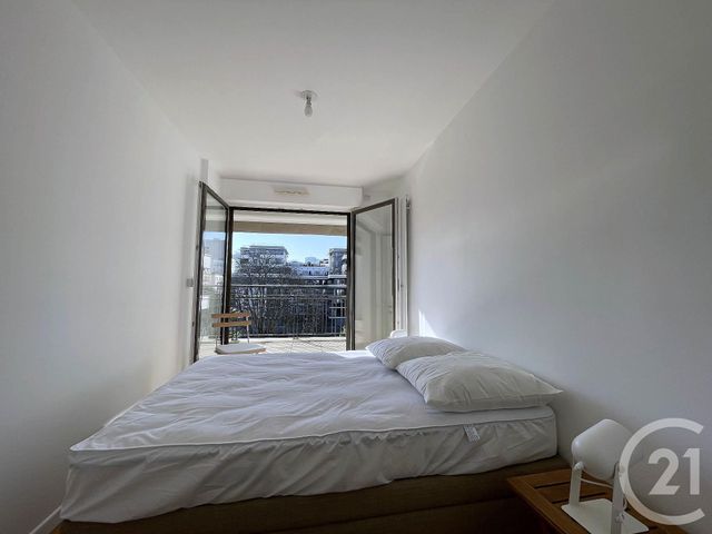 Appartement F2 à louer - 2 pièces - 39.49 m2 - COURBEVOIE - 92 - ILE-DE-FRANCE - Century 21 Conseil Immobilier