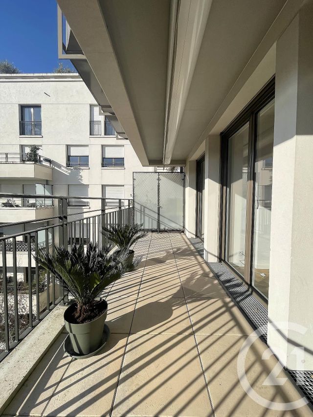 Appartement F2 à louer - 2 pièces - 39.49 m2 - COURBEVOIE - 92 - ILE-DE-FRANCE - Century 21 Conseil Immobilier