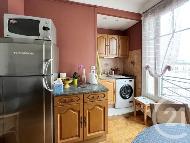 Appartement F2 à vendre - 2 pièces - 29.4 m2 - COURBEVOIE - 92 - ILE-DE-FRANCE - Century 21 Conseil Immobilier