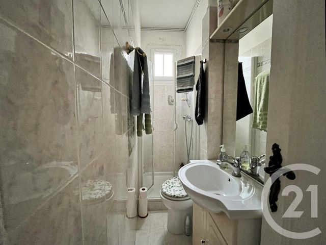 Appartement F2 à vendre - 2 pièces - 29.4 m2 - COURBEVOIE - 92 - ILE-DE-FRANCE - Century 21 Conseil Immobilier