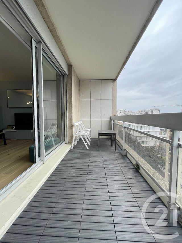 Appartement F2 à louer - 2 pièces - 47.8 m2 - COURBEVOIE - 92 - ILE-DE-FRANCE - Century 21 Conseil Immobilier