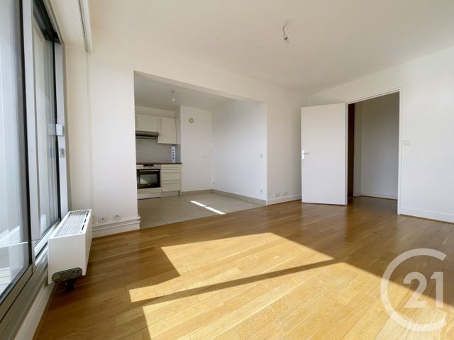 Appartement F2 à louer - 2 pièces - 39.87 m2 - COURBEVOIE - 92 - ILE-DE-FRANCE - Century 21 Conseil Immobilier