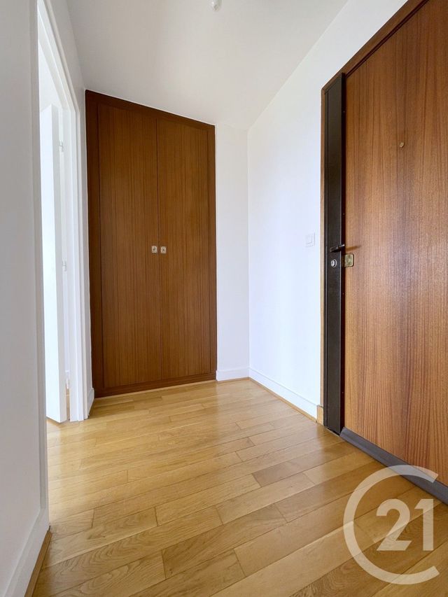 Appartement F2 à louer - 2 pièces - 39.87 m2 - COURBEVOIE - 92 - ILE-DE-FRANCE - Century 21 Conseil Immobilier