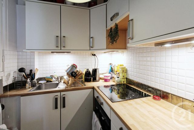 Appartement F2 à louer - 2 pièces - 40.64 m2 - PARIS - 75009 - ILE-DE-FRANCE - Century 21 Conseil Immobilier