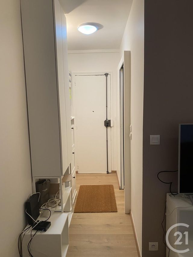 Appartement F1 à louer - 1 pièce - 22.52 m2 - ASNIERES SUR SEINE - 92 - ILE-DE-FRANCE - Century 21 Conseil Immobilier