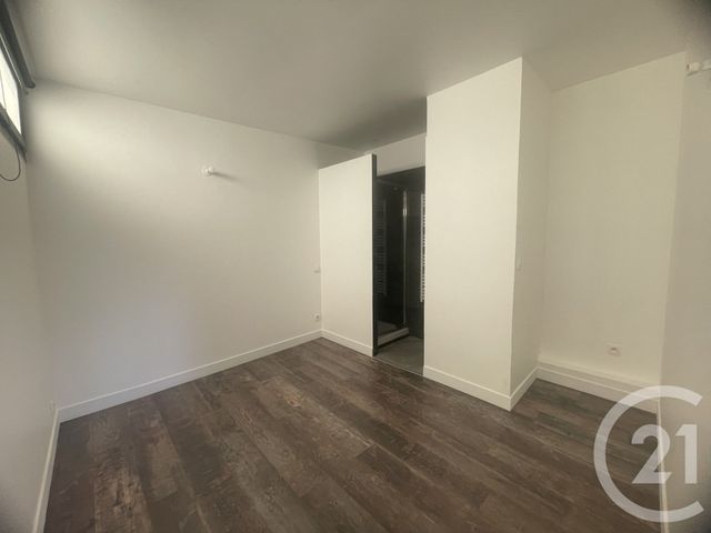 Appartement F2 à louer - 2 pièces - 31.0 m2 - COLOMBES - 92 - ILE-DE-FRANCE - Century 21 Conseil Immobilier