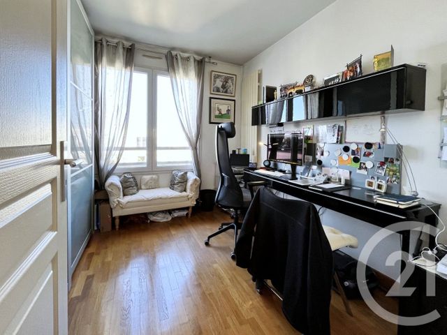 Appartement F6 à vendre - 6 pièces - 149.23 m2 - COURBEVOIE - 92 - ILE-DE-FRANCE - Century 21 Conseil Immobilier