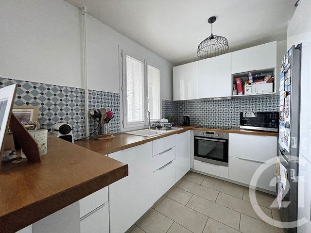 Appartement F4 à louer - 4 pièces - 65.32 m2 - LA GARENNE COLOMBES - 92 - ILE-DE-FRANCE - Century 21 Conseil Immobilier