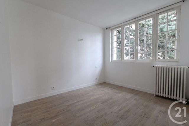 Appartement F3 à louer - 3 pièces - 45.0 m2 - COLOMBES - 92 - ILE-DE-FRANCE - Century 21 Conseil Immobilier